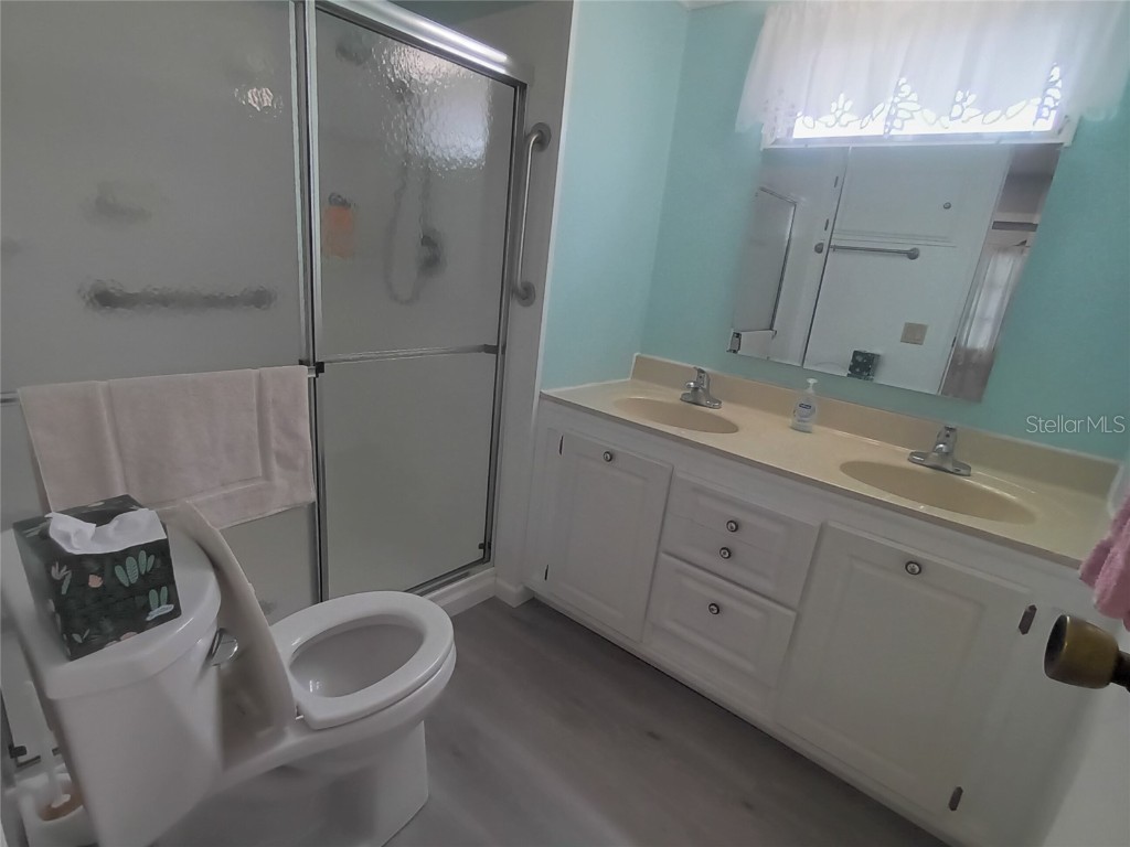 5119 Glen Echo Avenue Sarasota FL 34234 A4652394 image23