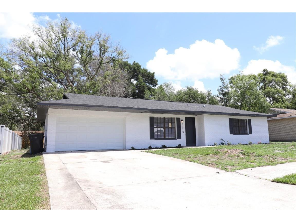 5119 Presidential Street Seffner FL 33584 T3535377 image1