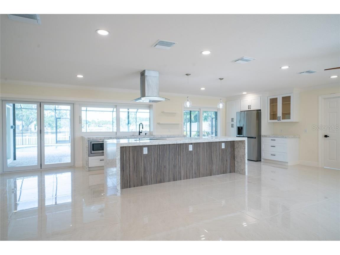 5119 Venetian Boulevard NE Saint Petersburg FL 33703 TB8436037 image21