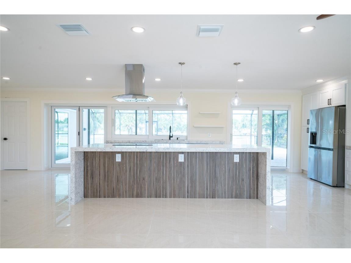 5119 Venetian Boulevard NE Saint Petersburg FL 33703 TB8436037 image22