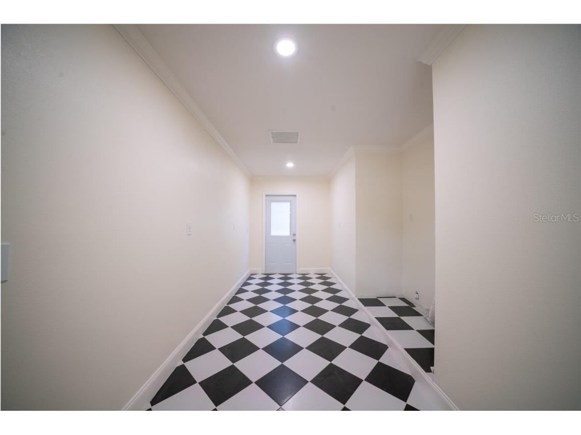 5119 Venetian Boulevard NE Saint Petersburg FL 33703 TB8436037 image36