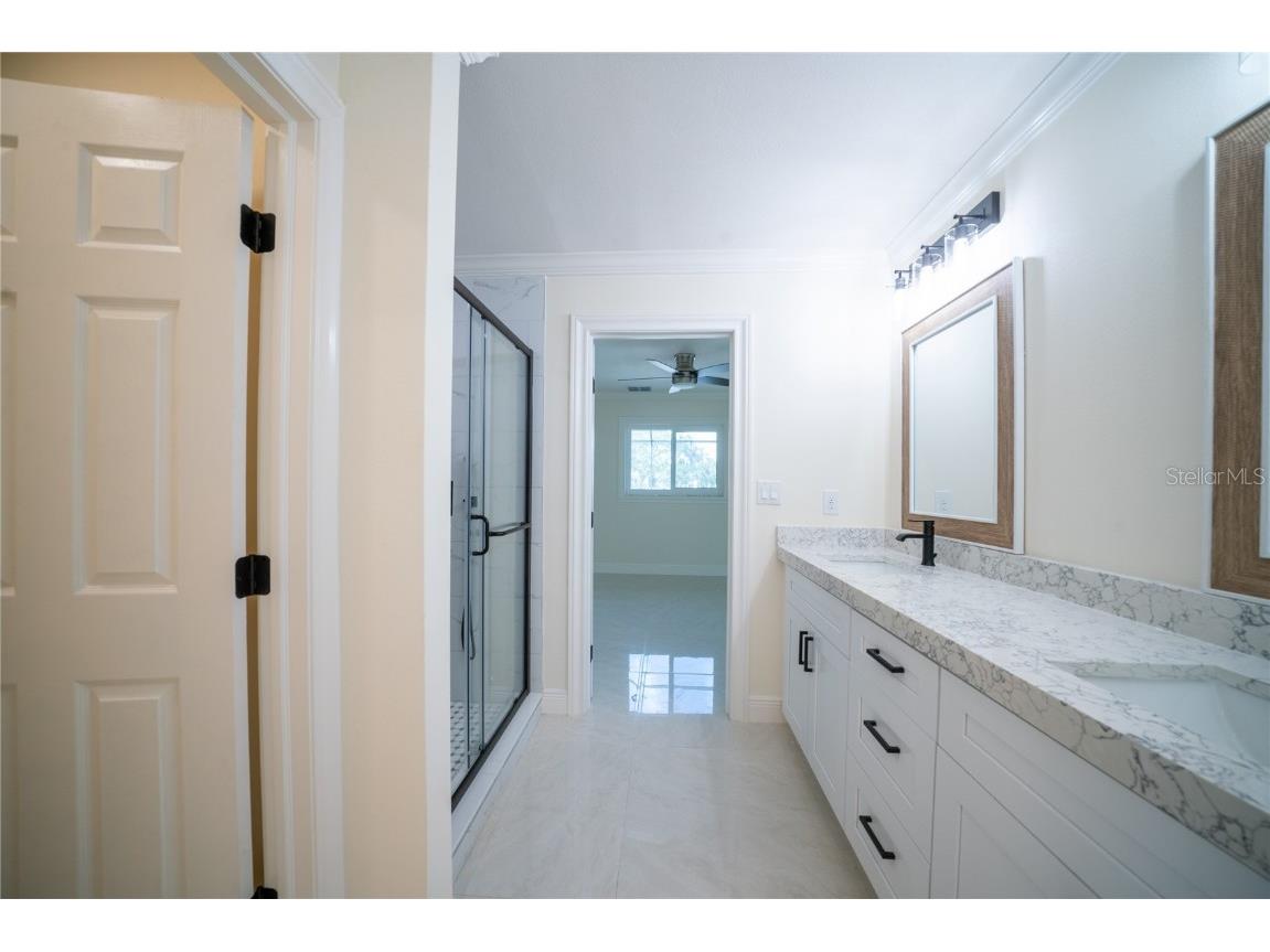 5119 Venetian Boulevard NE Saint Petersburg FL 33703 TB8436037 image42