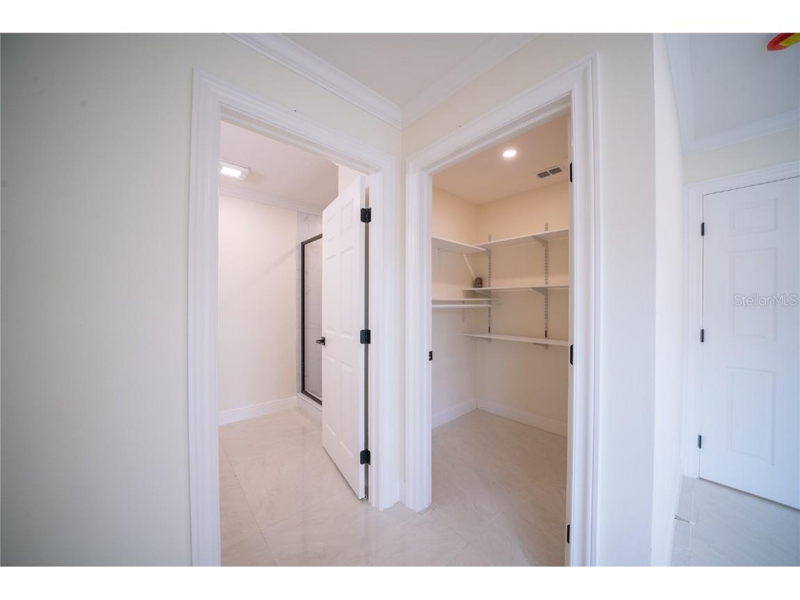 5119 Venetian Boulevard NE Saint Petersburg FL 33703 TB8436037 image50