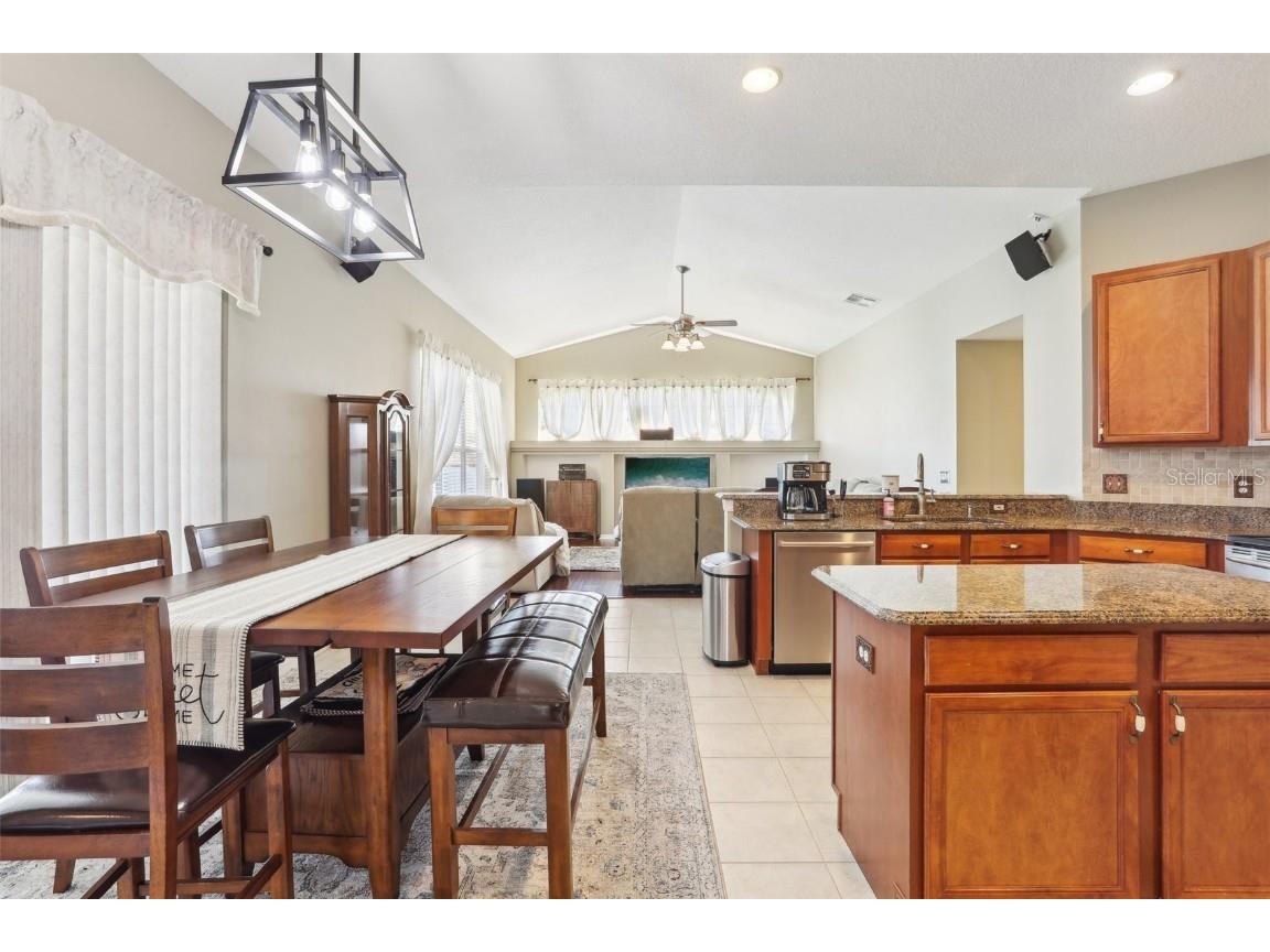 5119 Whispering Leaf Trail Valrico FL 33596 TB8376531 image10