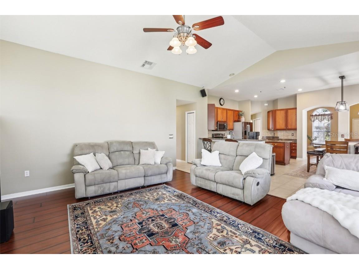 5119 Whispering Leaf Trail Valrico FL 33596 TB8376531 image13