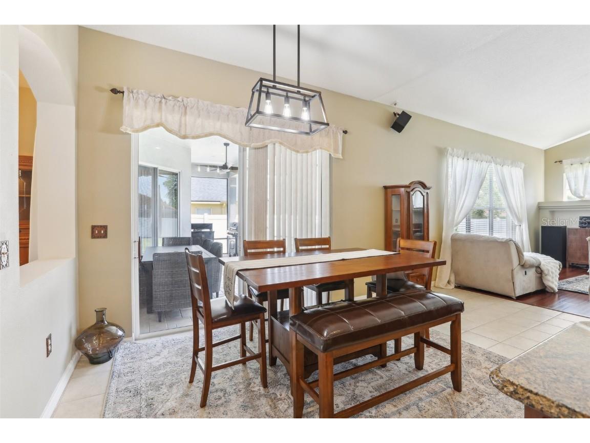 5119 Whispering Leaf Trail Valrico FL 33596 TB8376531 image19