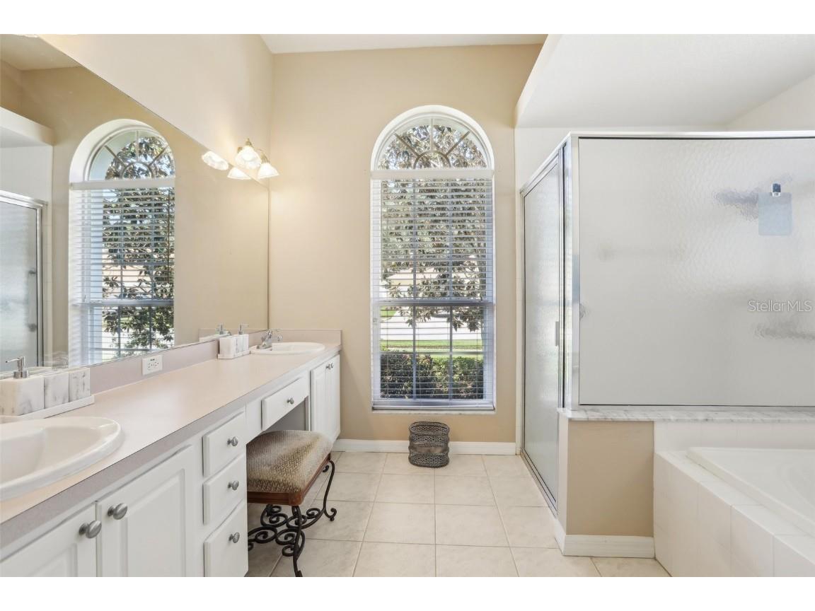 5119 Whispering Leaf Trail Valrico FL 33596 TB8376531 image23