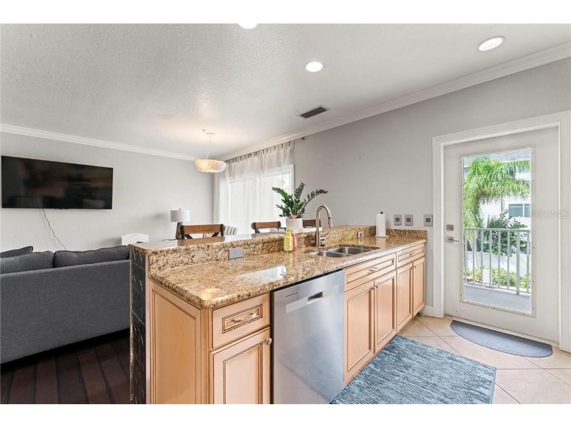 512 1st Street #108 Indian Rocks Beach FL 33785 TB8458083 image5