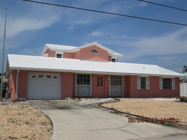 512 67th Street Holmes Beach FL 34217 A4599265 image1