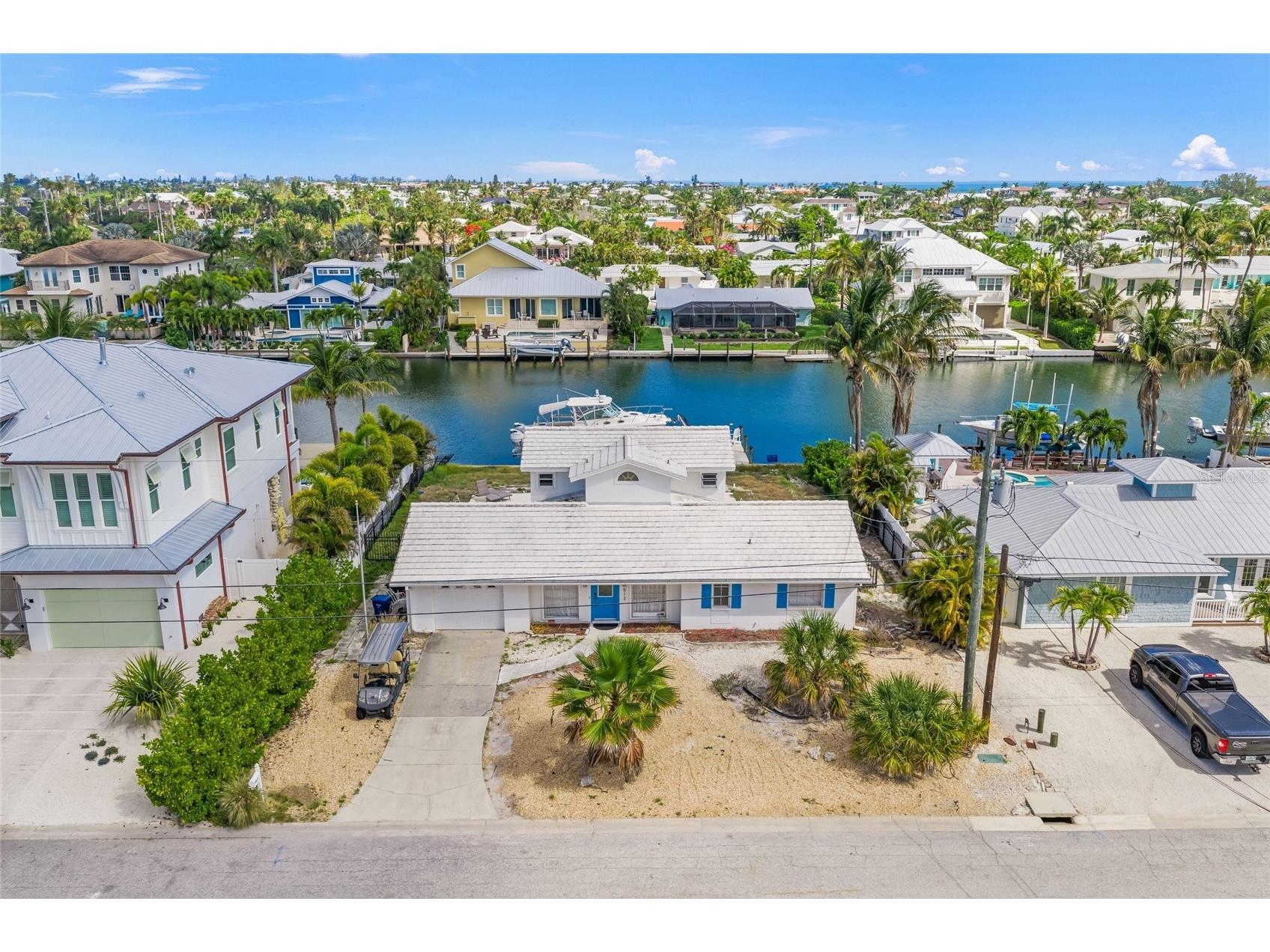 512 67th Street Holmes Beach FL 34217 A4693792 image1