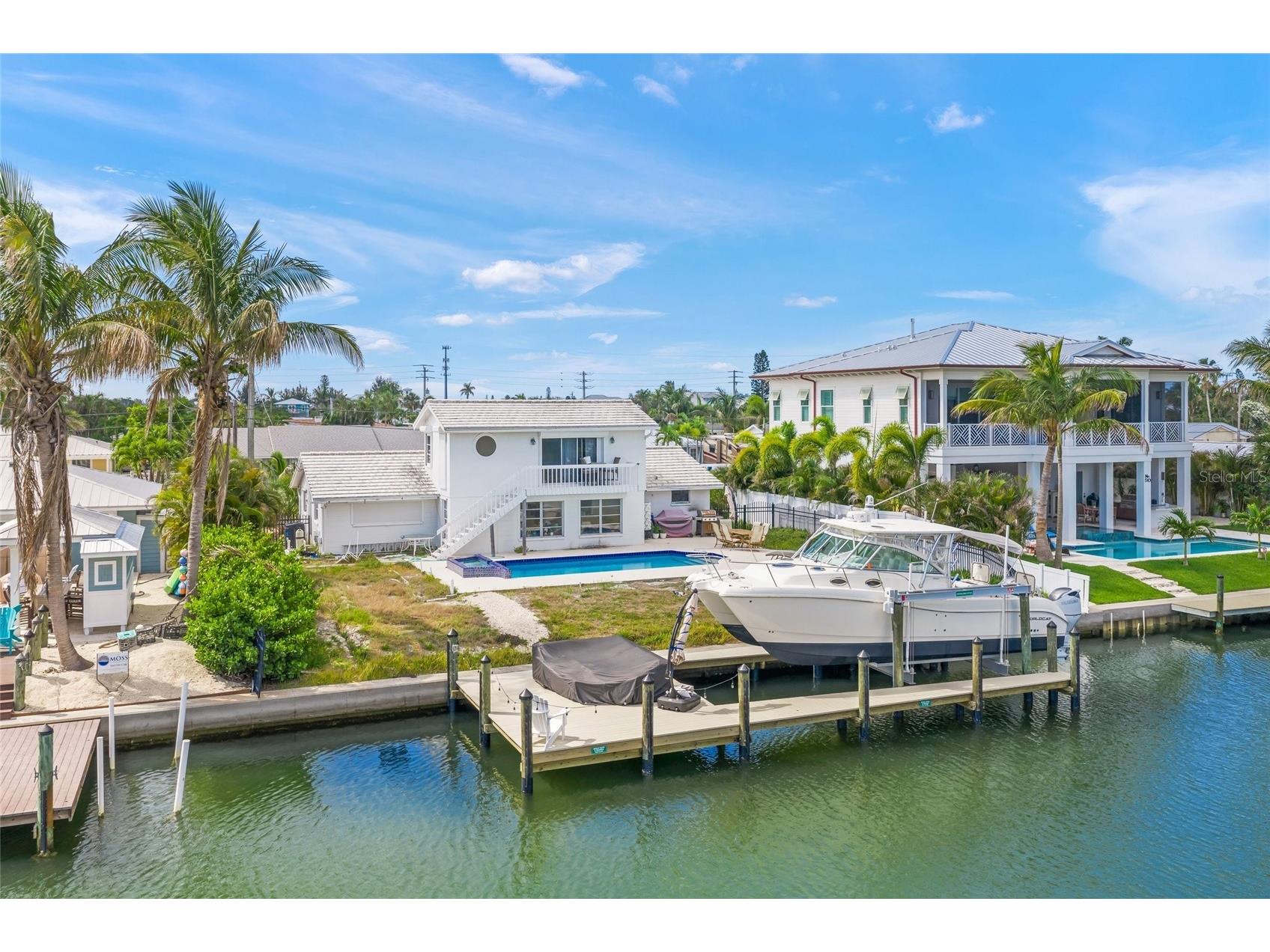 512 67th Street Holmes Beach FL 34217 A4693792 image2