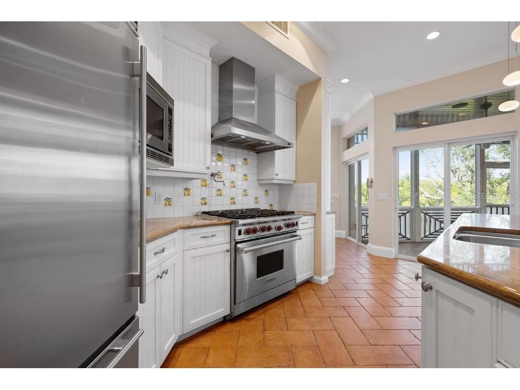 512 77th Street Holmes Beach FL 34217 A4653661 image13