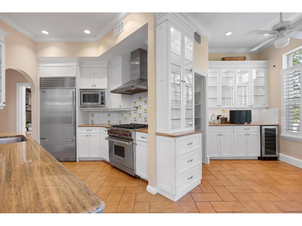 512 77th Street Holmes Beach FL 34217 A4653661 image15