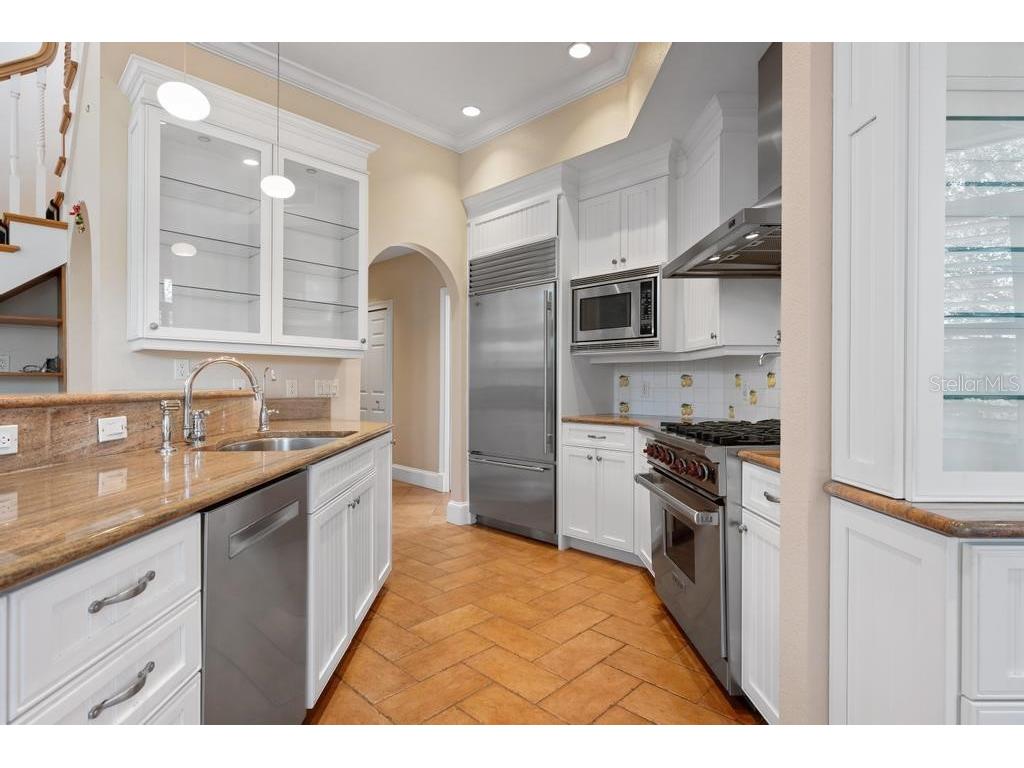 512 77th Street Holmes Beach FL 34217 A4653661 image16