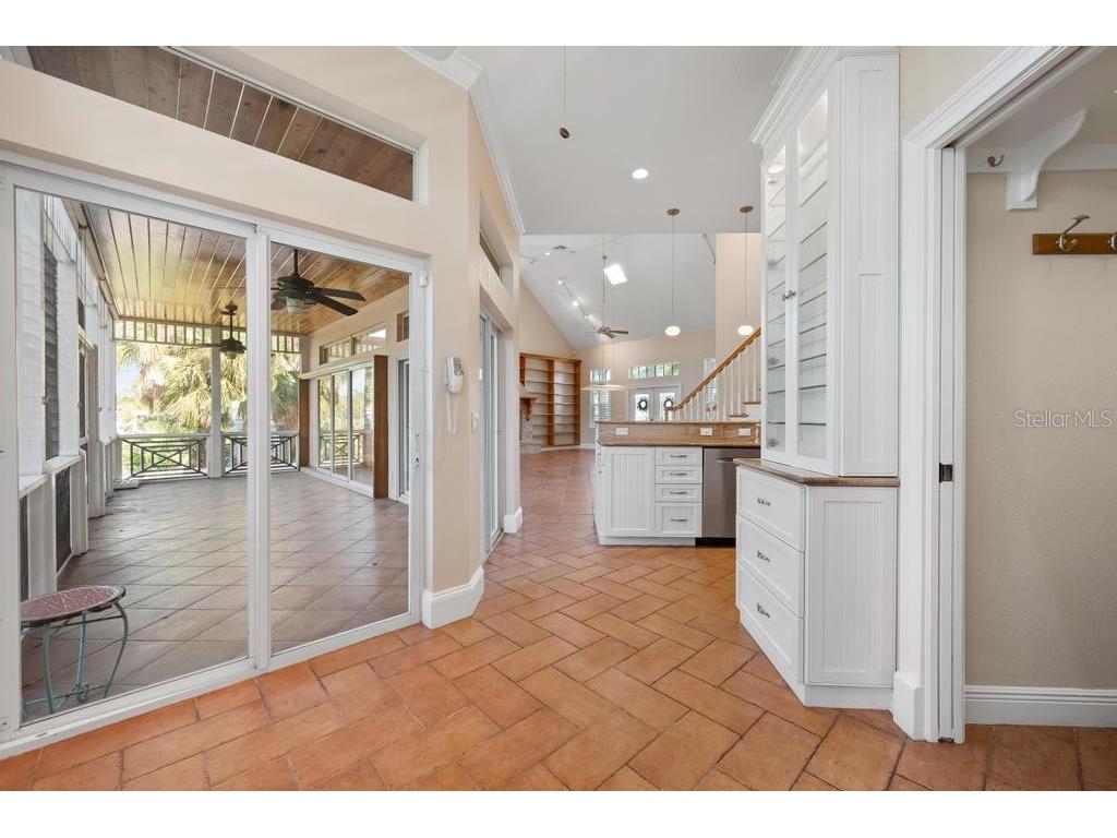 512 77th Street Holmes Beach FL 34217 A4653661 image18