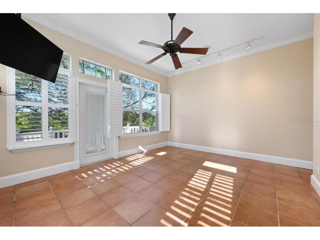 512 77th Street Holmes Beach FL 34217 A4653661 image23