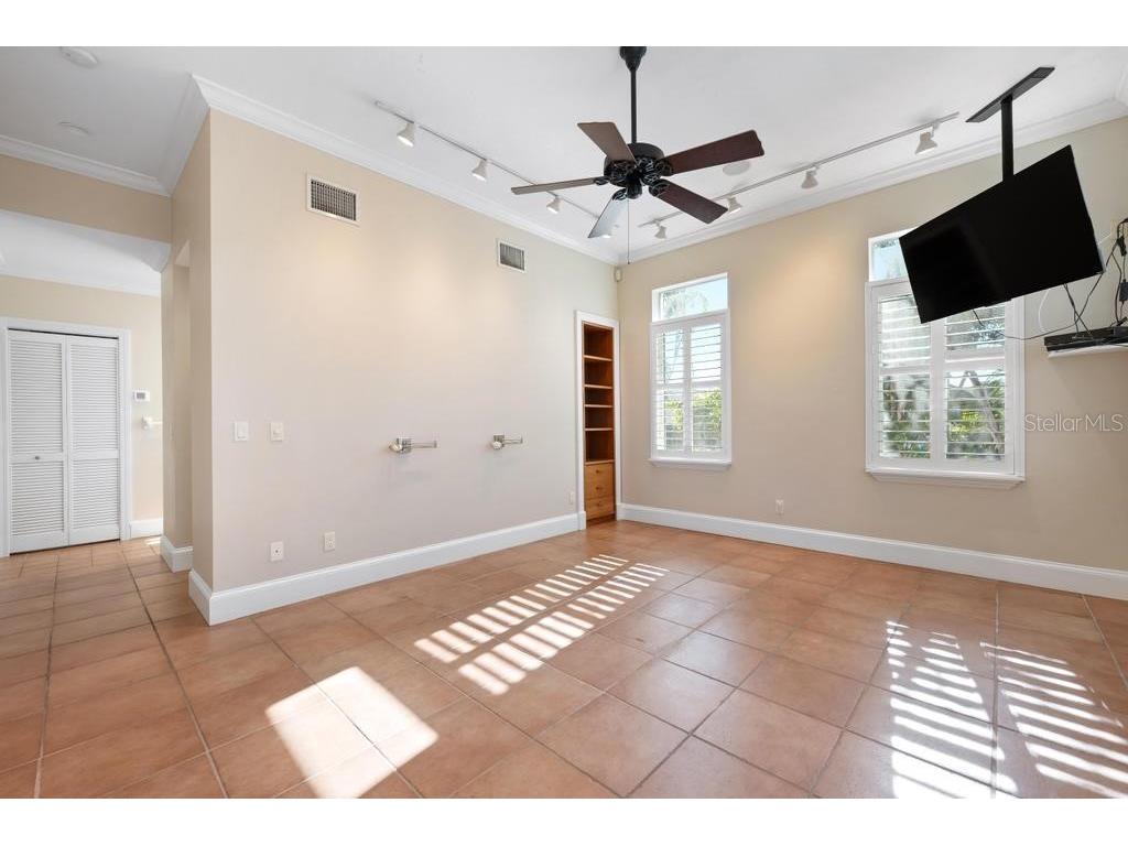 512 77th Street Holmes Beach FL 34217 A4653661 image24