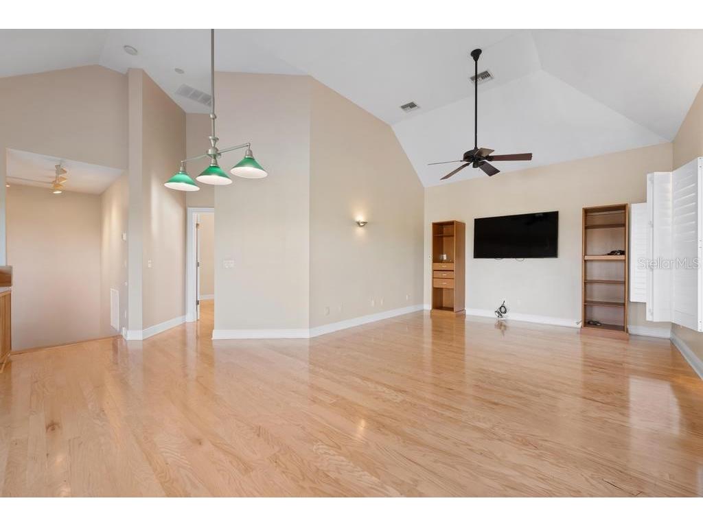 512 77th Street Holmes Beach FL 34217 A4653661 image31