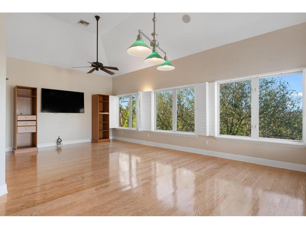 512 77th Street Holmes Beach FL 34217 A4653661 image32