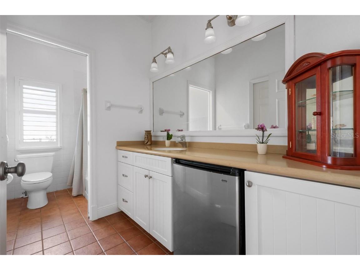 512 77th Street Holmes Beach FL 34217 A4653661 image39