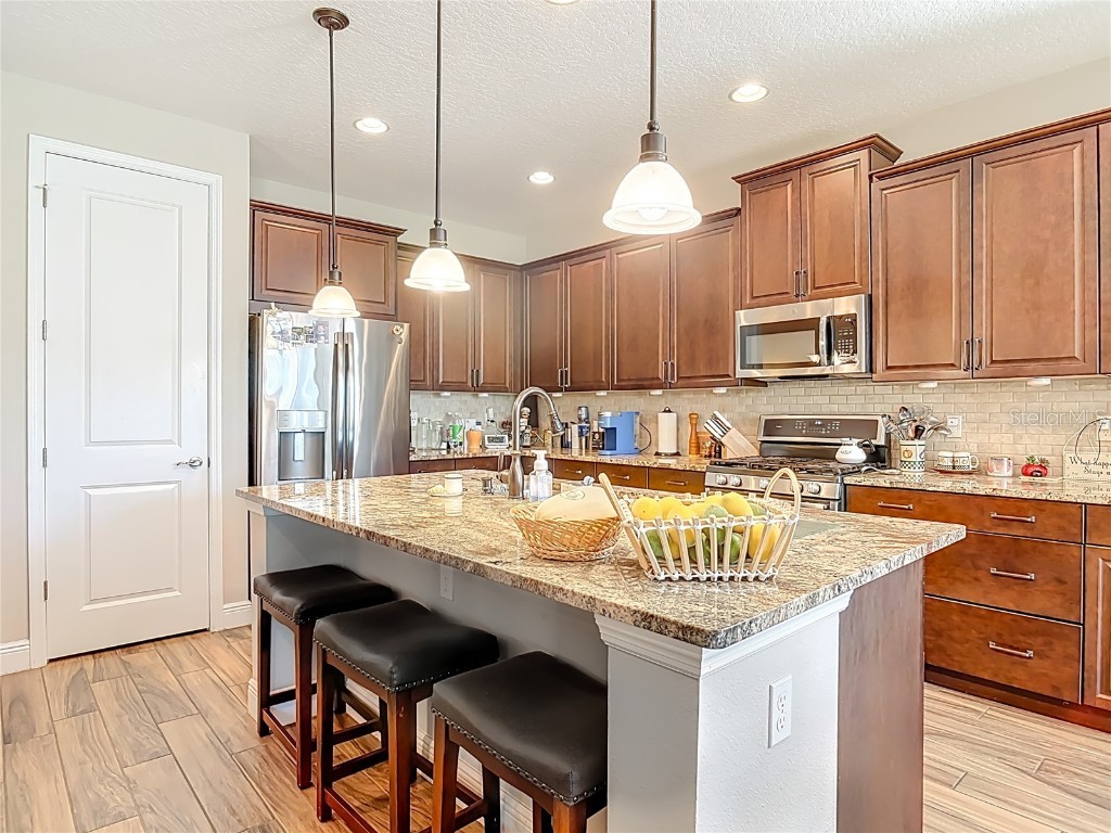 512 Adenmore Ter Deland FL 32724 V4946013 image13