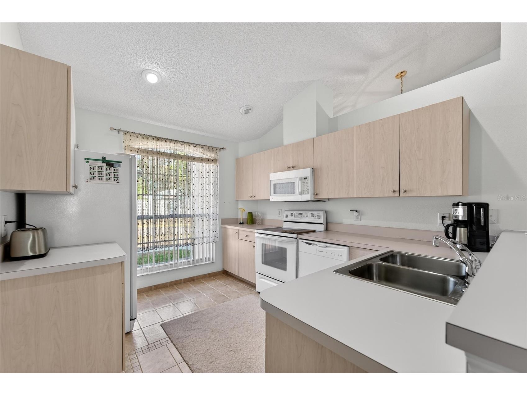 512 Atwood Avenue N Saint Petersburg FL 33702 TB8469592 image13