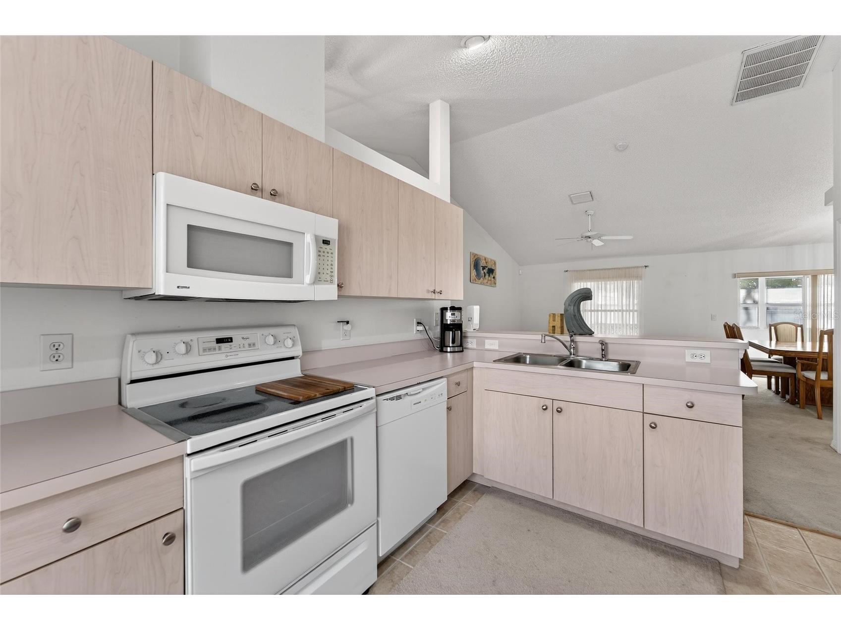 512 Atwood Avenue N Saint Petersburg FL 33702 TB8469592 image16