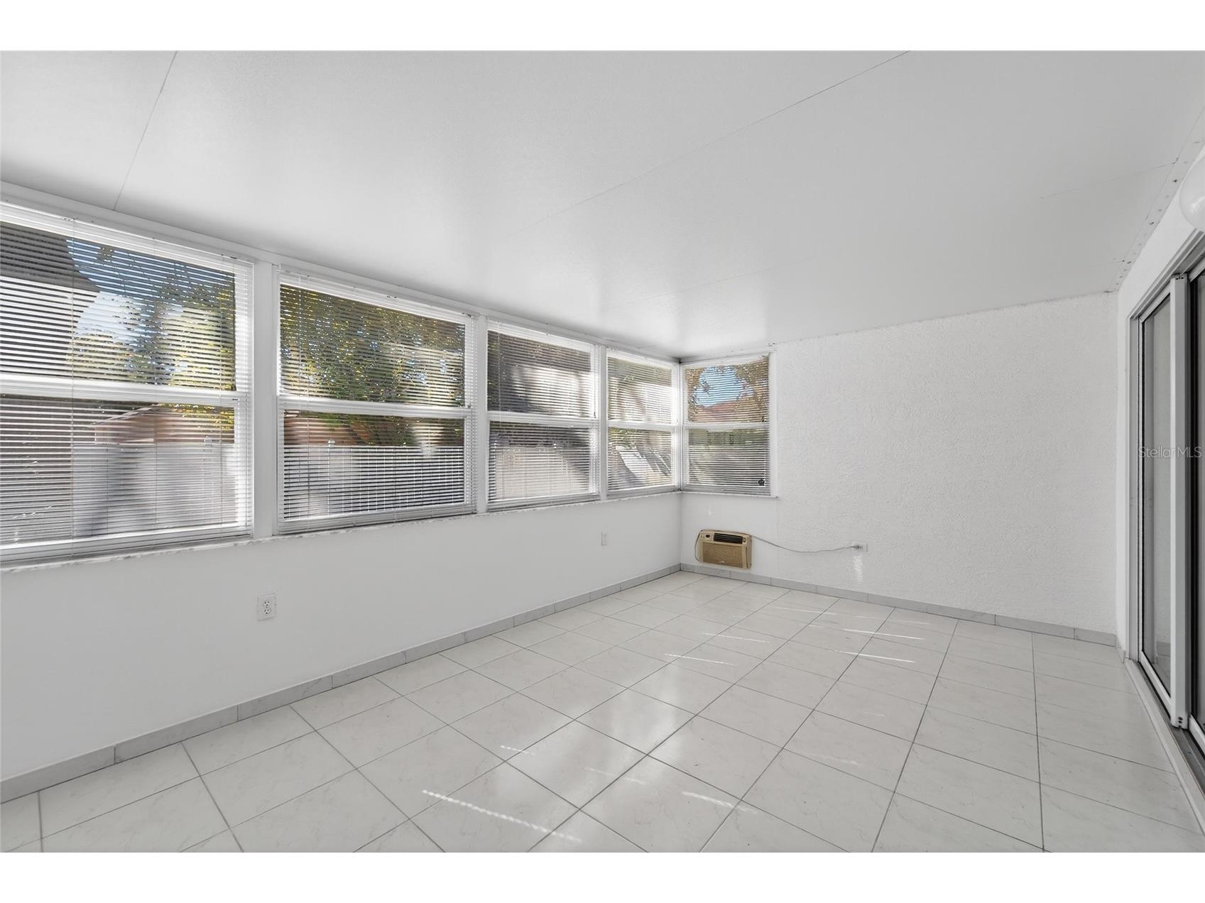 512 Atwood Avenue N Saint Petersburg FL 33702 TB8469592 image21