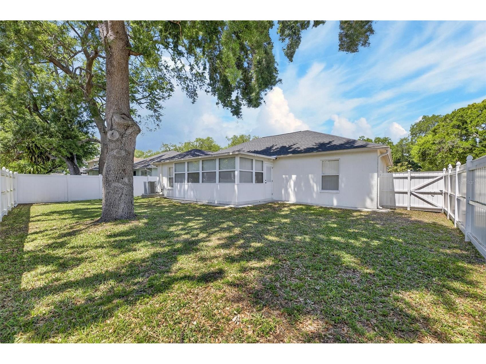 512 Atwood Avenue N Saint Petersburg FL 33702 TB8469592 image23