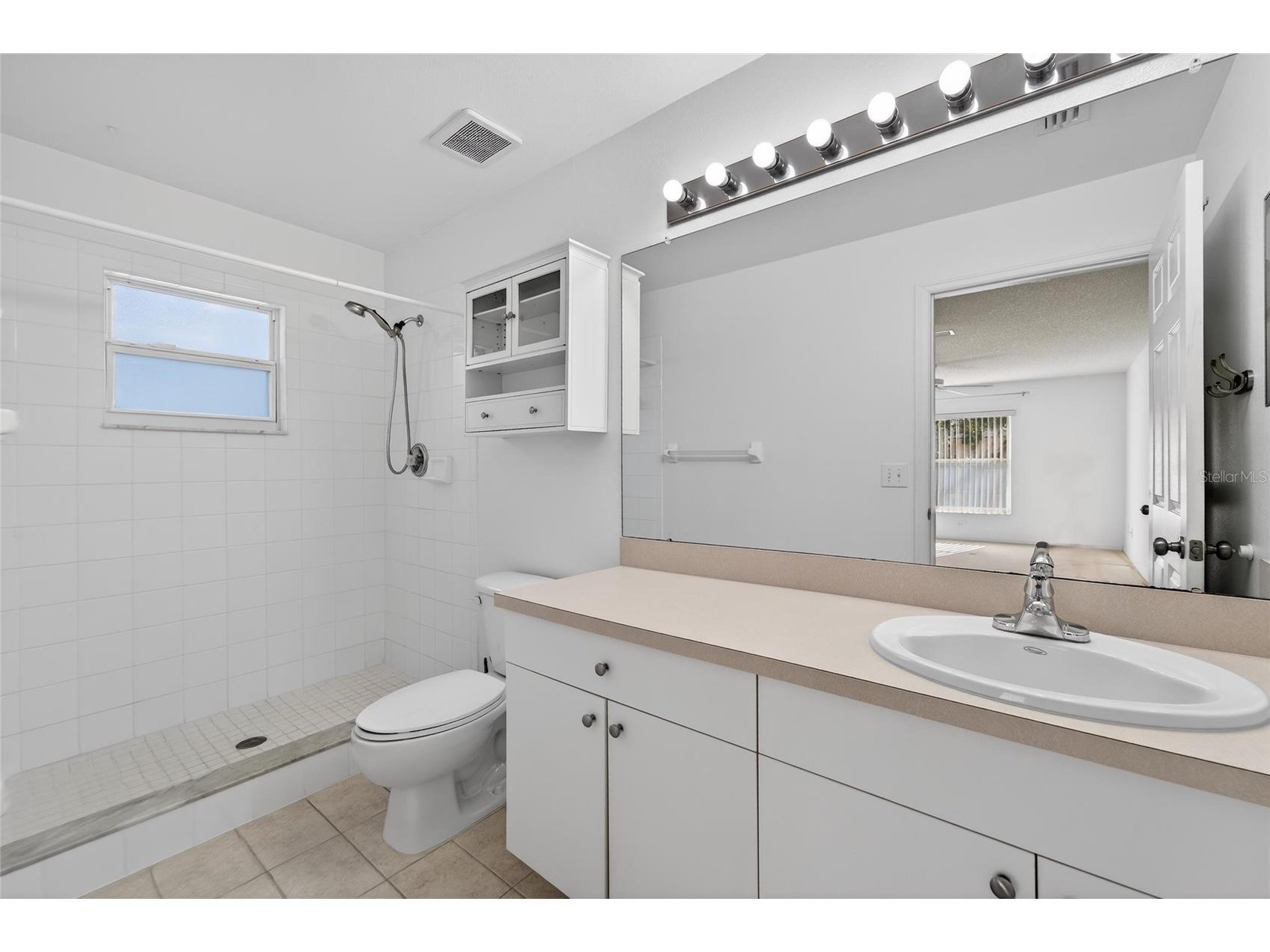512 Atwood Avenue N Saint Petersburg FL 33702 TB8469592 image43