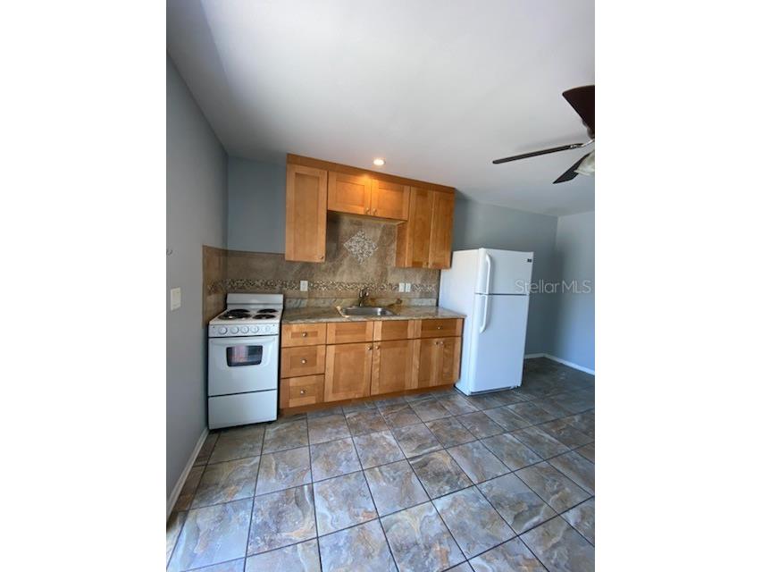 512 Barcelona Avenue #4 Venice FL 34285 A4693379 image4