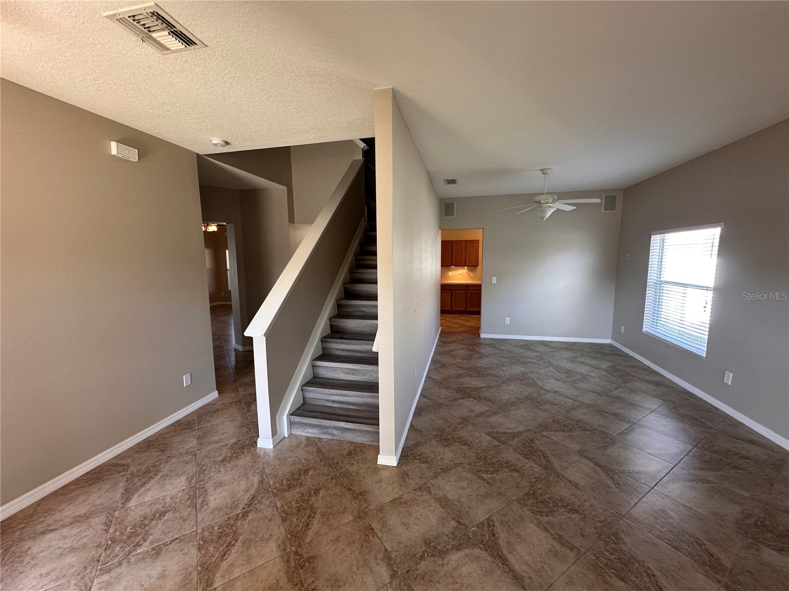 512 Bella Rosa Circle Sanford FL 32771 O6375949 image4