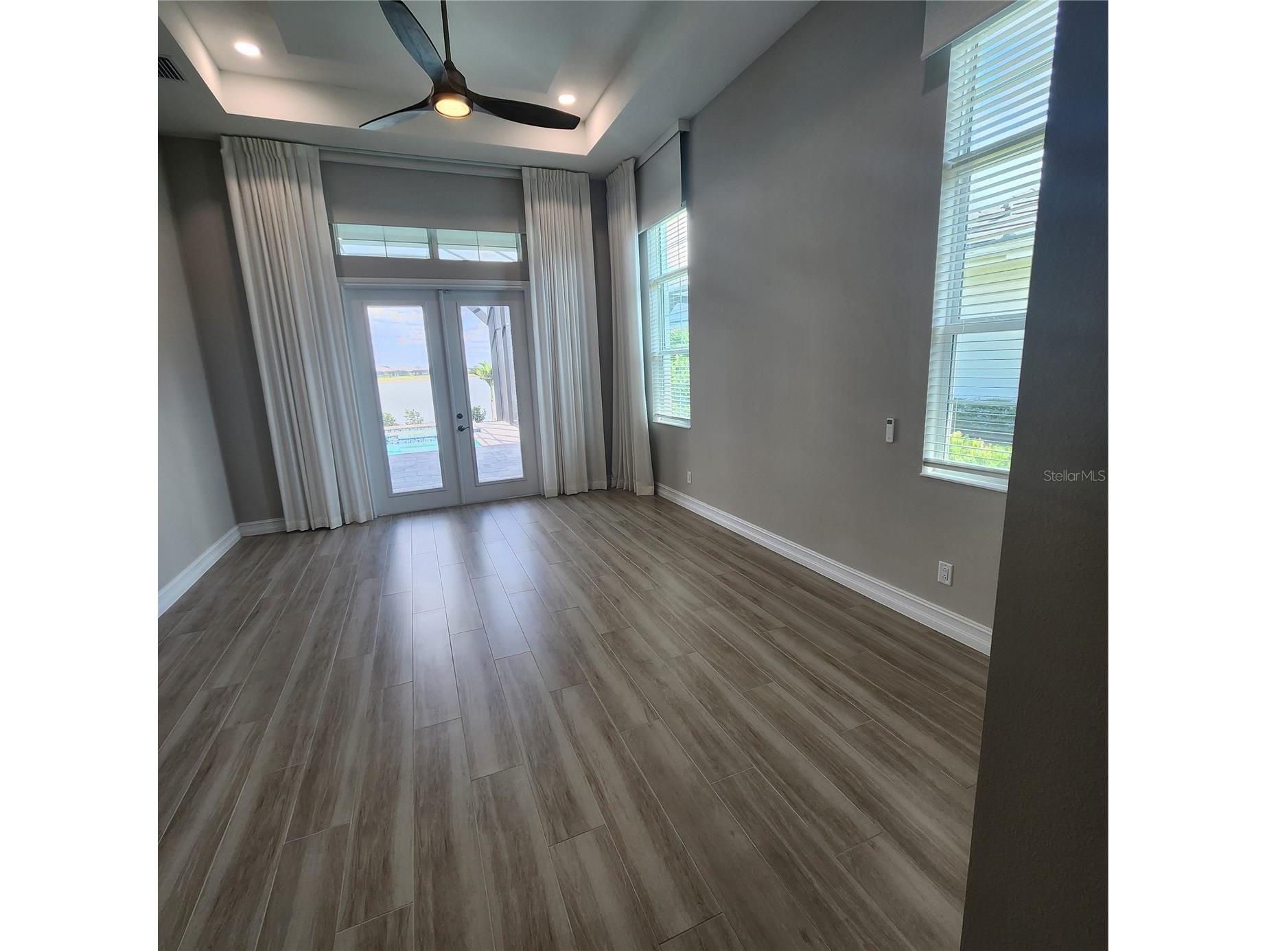 512 Blue Shell Loop Sarasota FL 34240 A4683955 image17