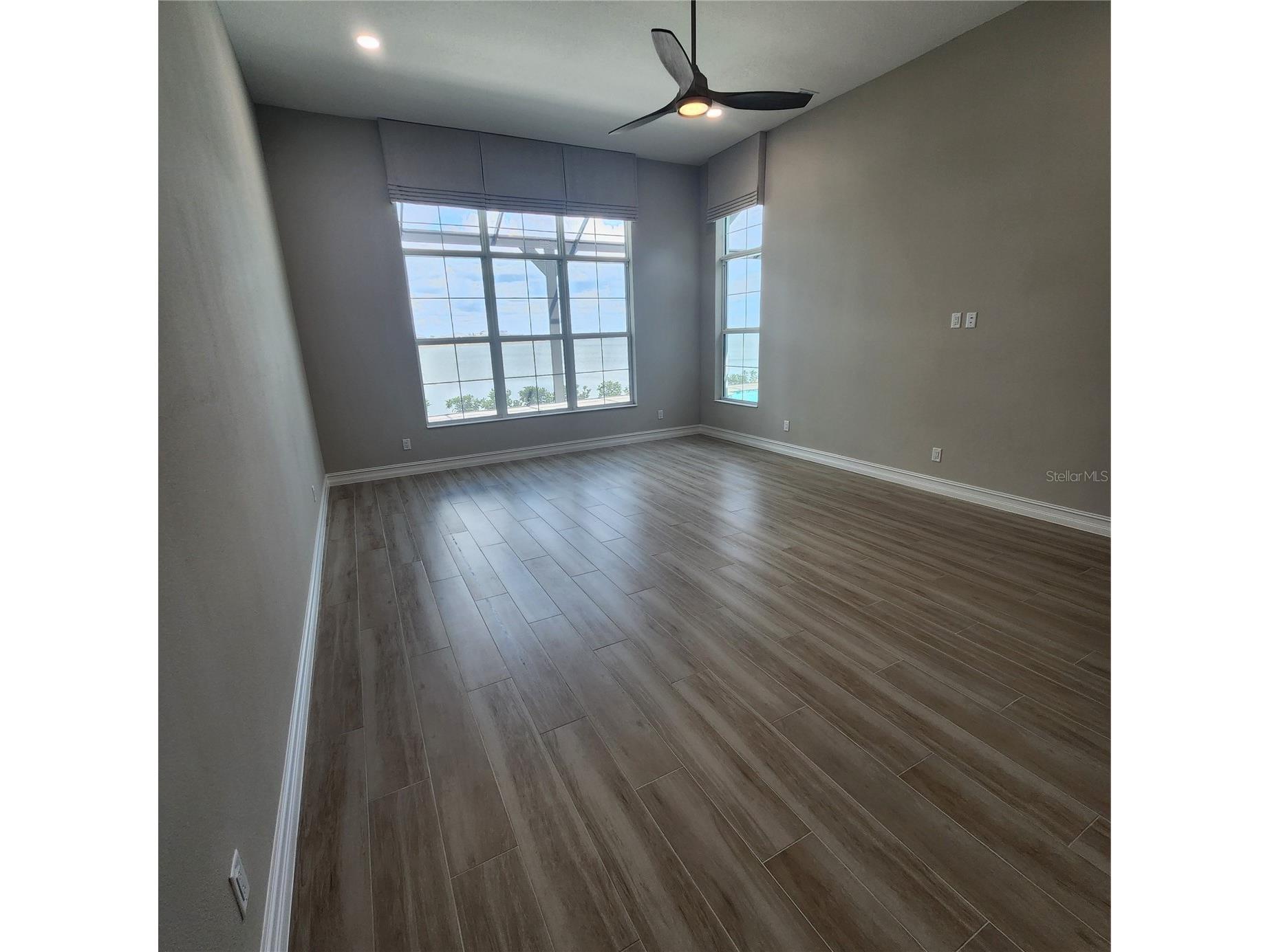 512 Blue Shell Loop Sarasota FL 34240 A4683955 image26