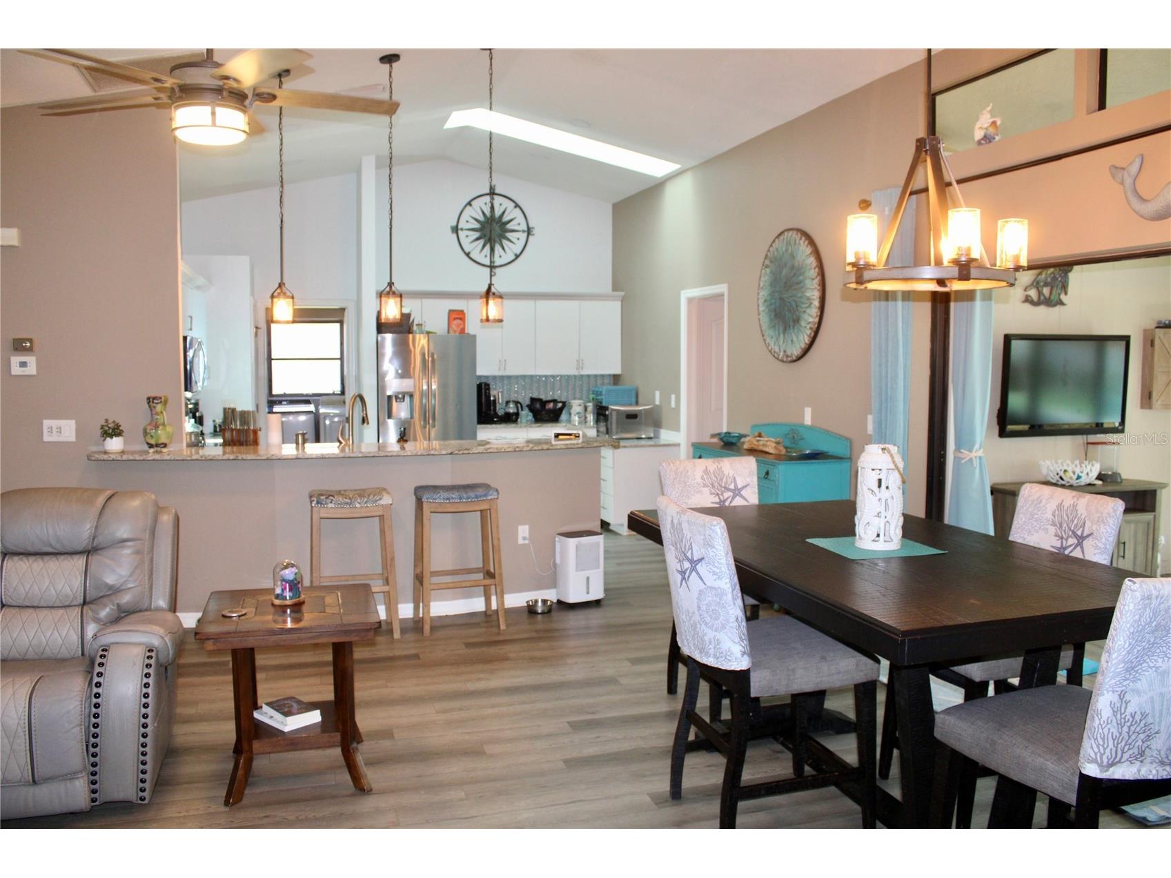 512 Boxwood Lane Englewood FL 34223 A4694434 image6