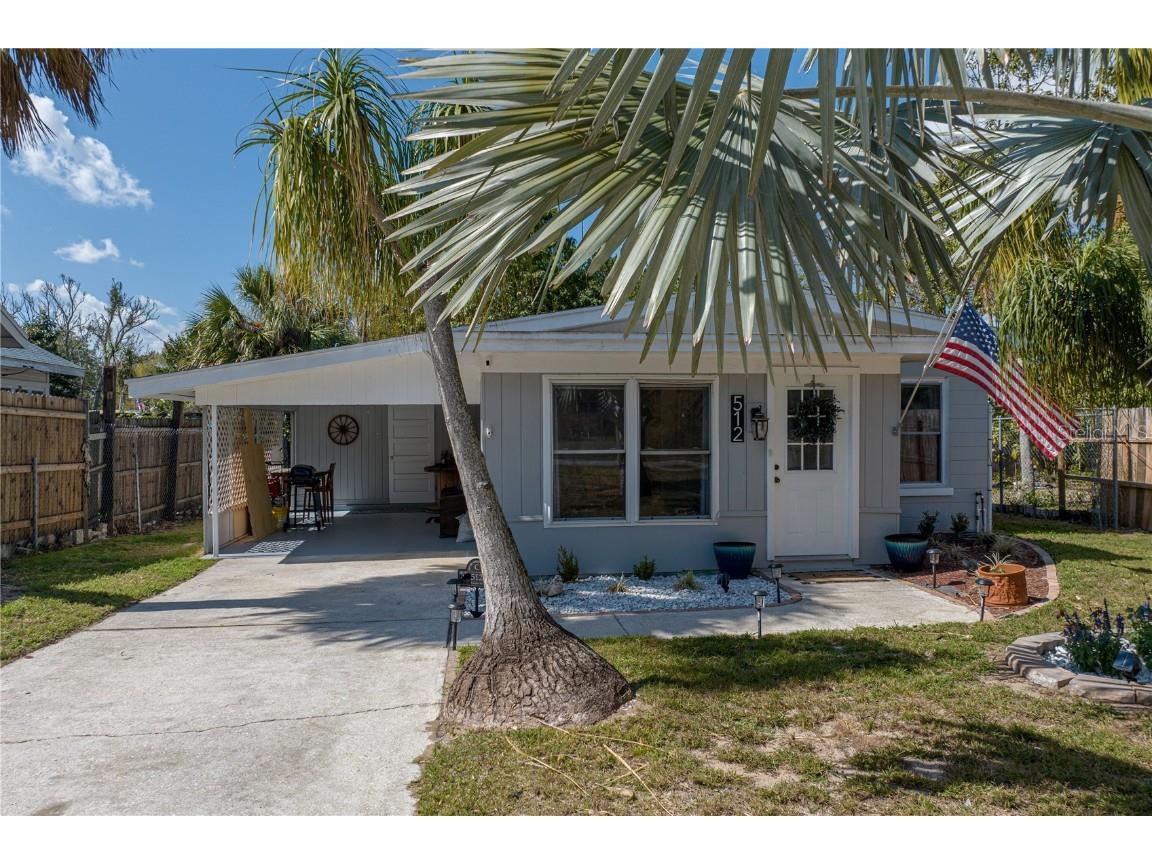 512 Center Street Lake Wales FL 33853 P4924556 image1