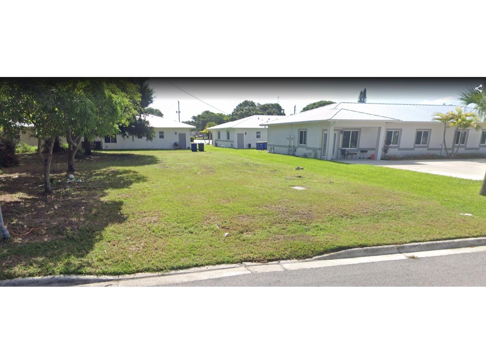 512 Dundas Court Fort Pierce FL 34950 TB8313311 image1