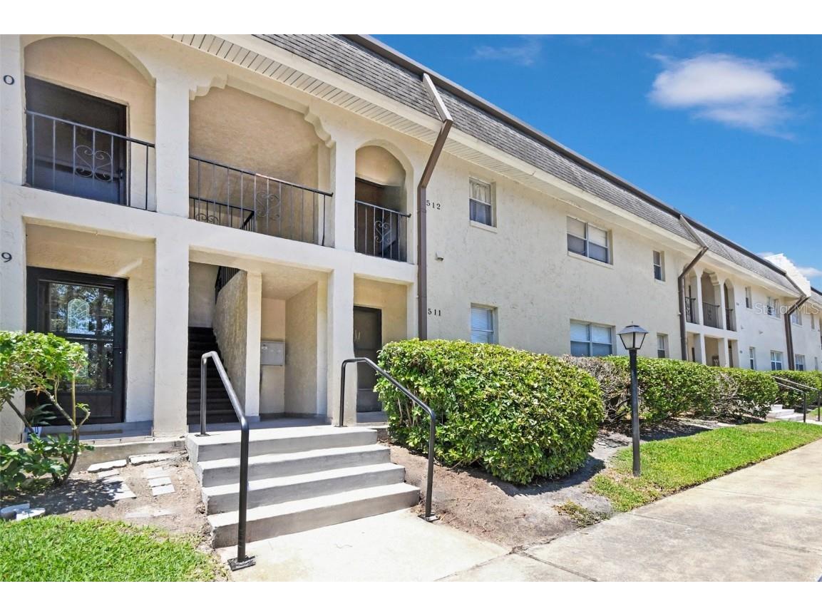 512 E San Sebastian Court #512 Altamonte Springs FL 32714 O6210572 image1