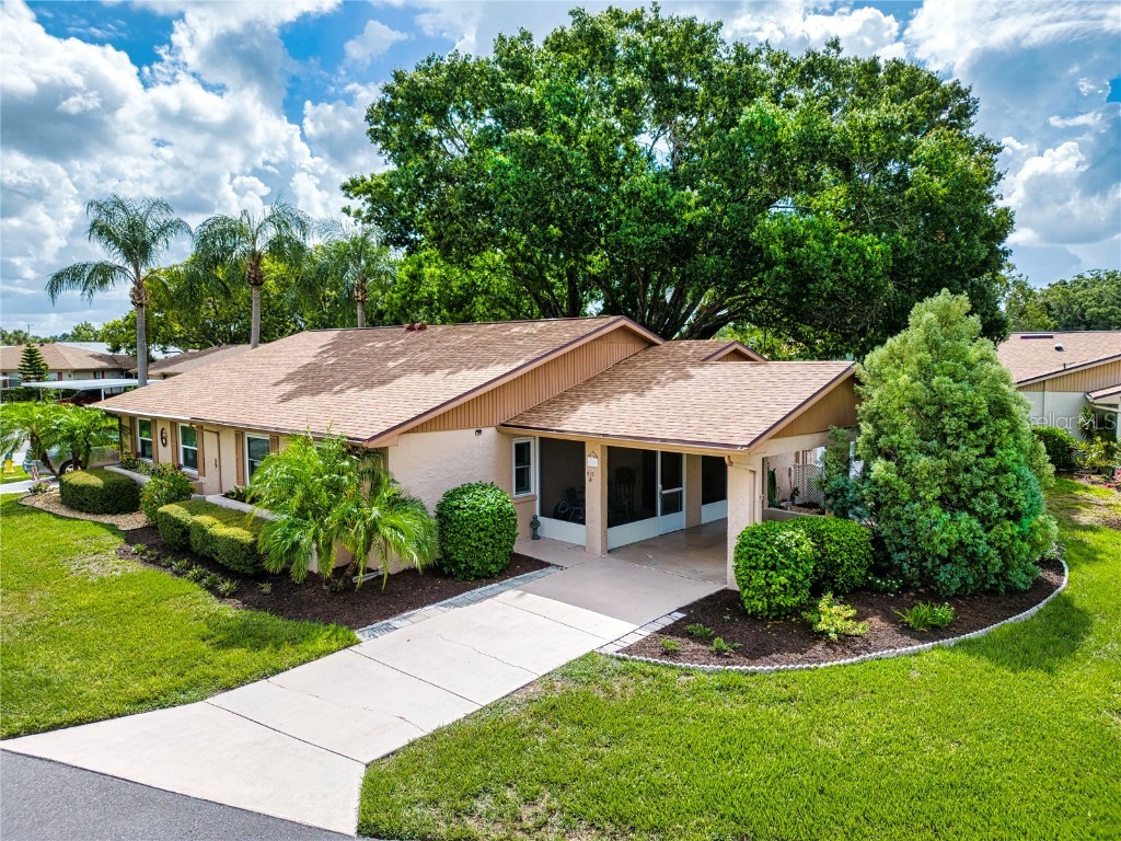 512 Foxglove Circle #B Sun City Center FL 33573 T3440437 image1
