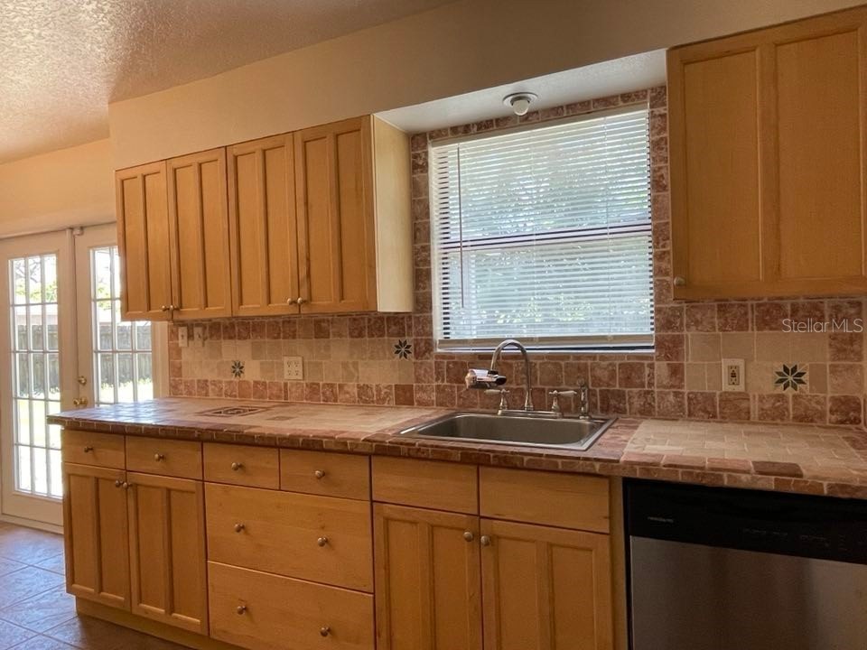 512 Galloway Avenue Deltona FL 32725 V4949783 image6