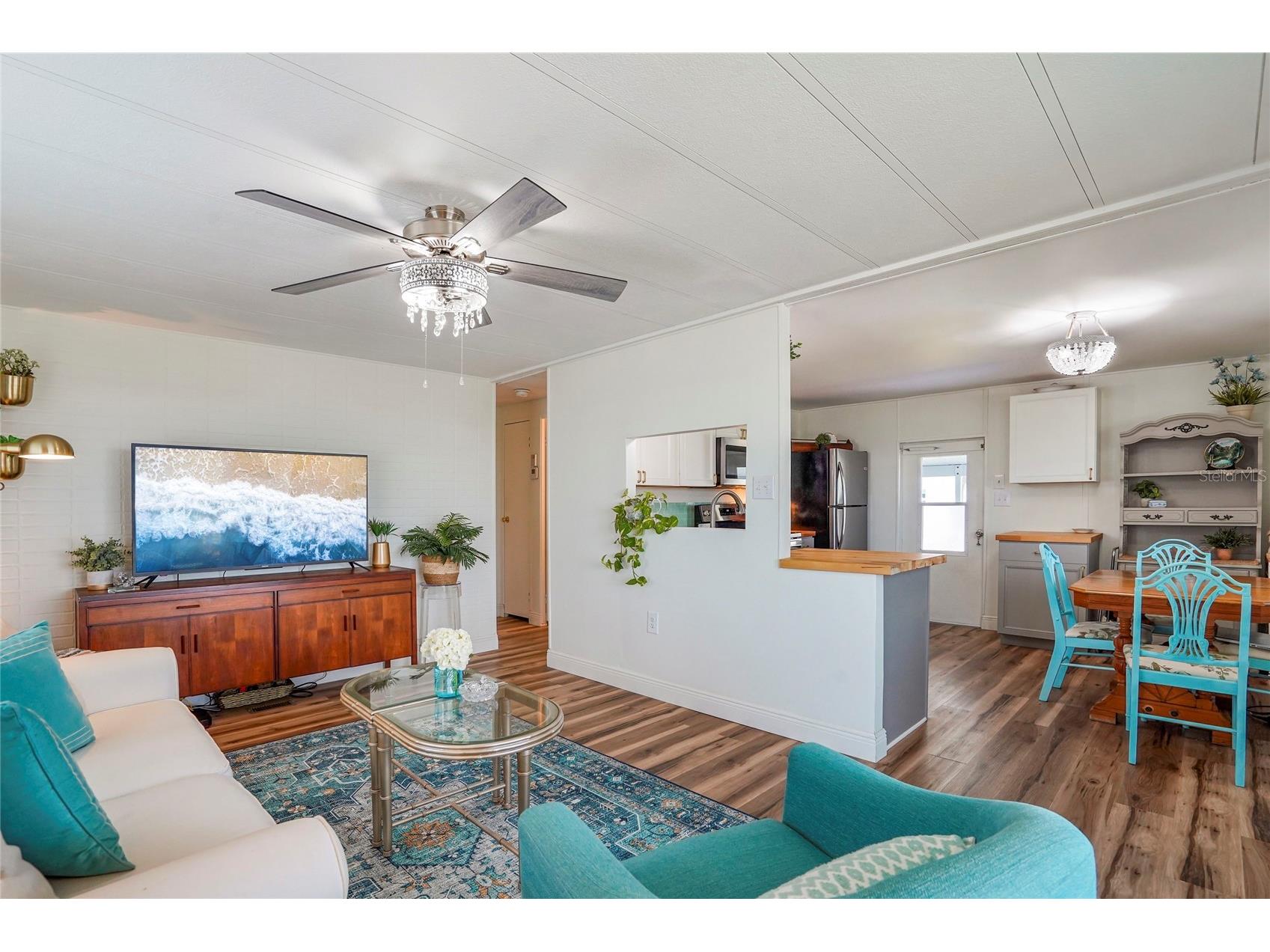 512 Imperial Drive North Port FL 34287 A4692809 image6