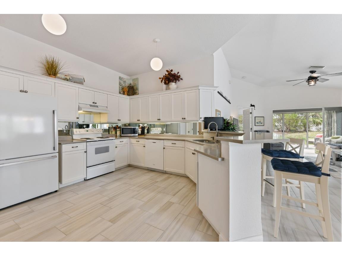 512 Islamorada Boulevard Punta Gorda FL 33955 - CHARLOTTE HARBOR C7504394 image31