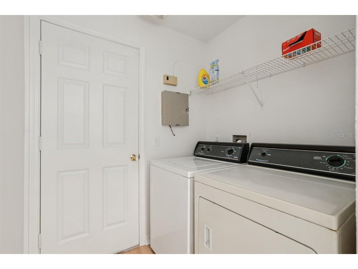 512 Juniper Way Tavares FL 32778 G5104072 image34