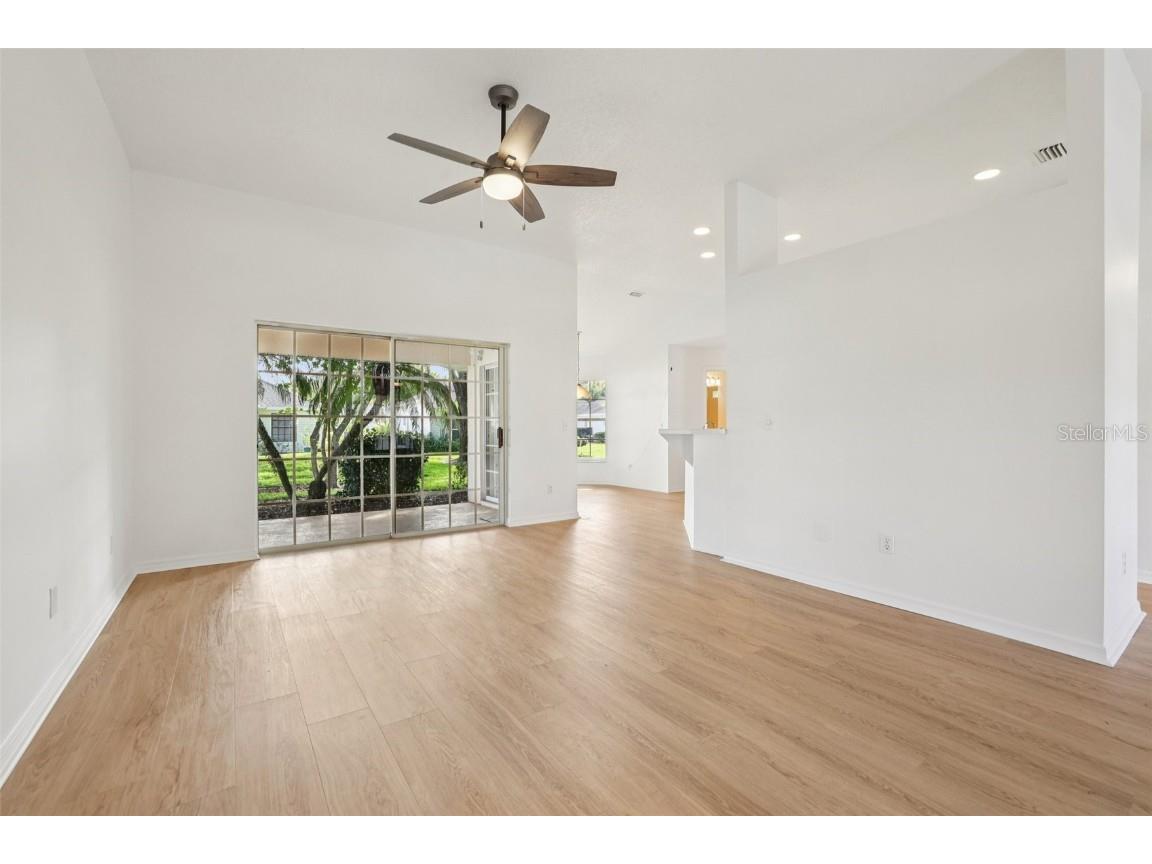 512 Juniper Way Tavares FL 32778 G5104072 image5