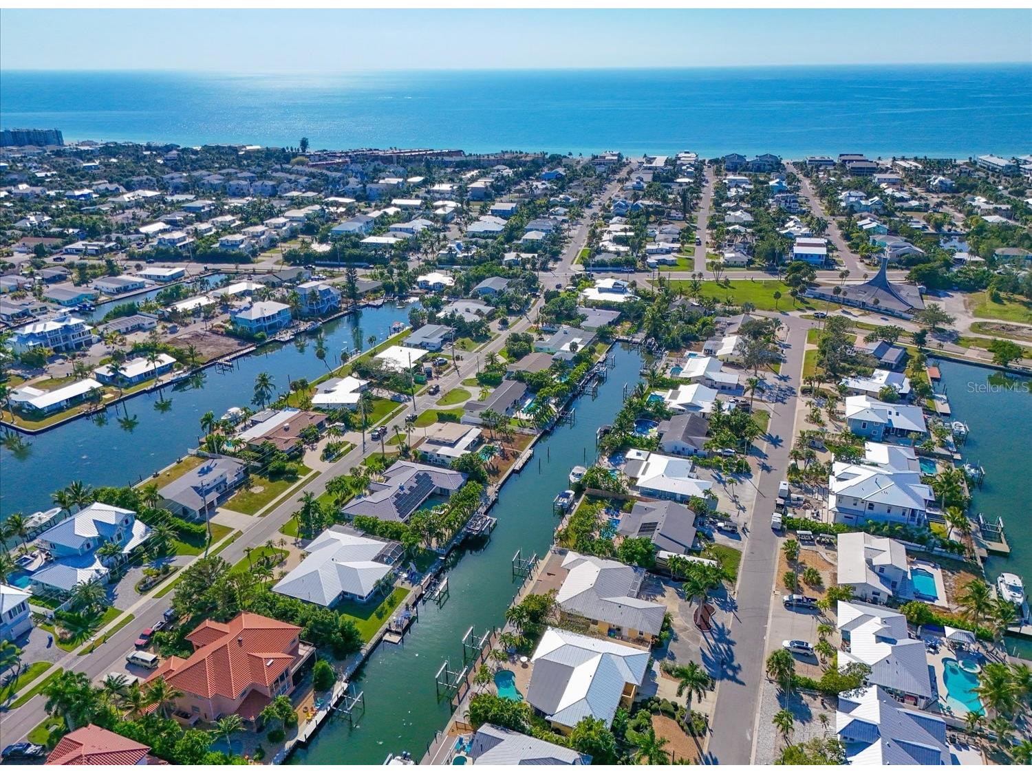 512 Key Royale Drive Holmes Beach FL 34217 A4693243 image14