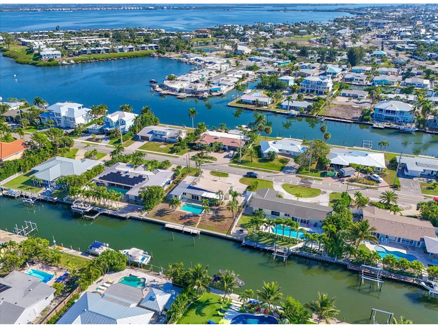 512 Key Royale Drive Holmes Beach FL 34217 A4693243 image22