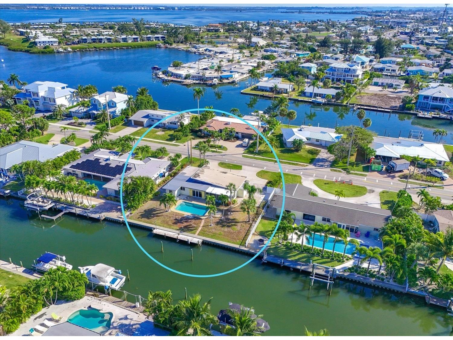 512 Key Royale Drive Holmes Beach FL 34217 A4693243 image25
