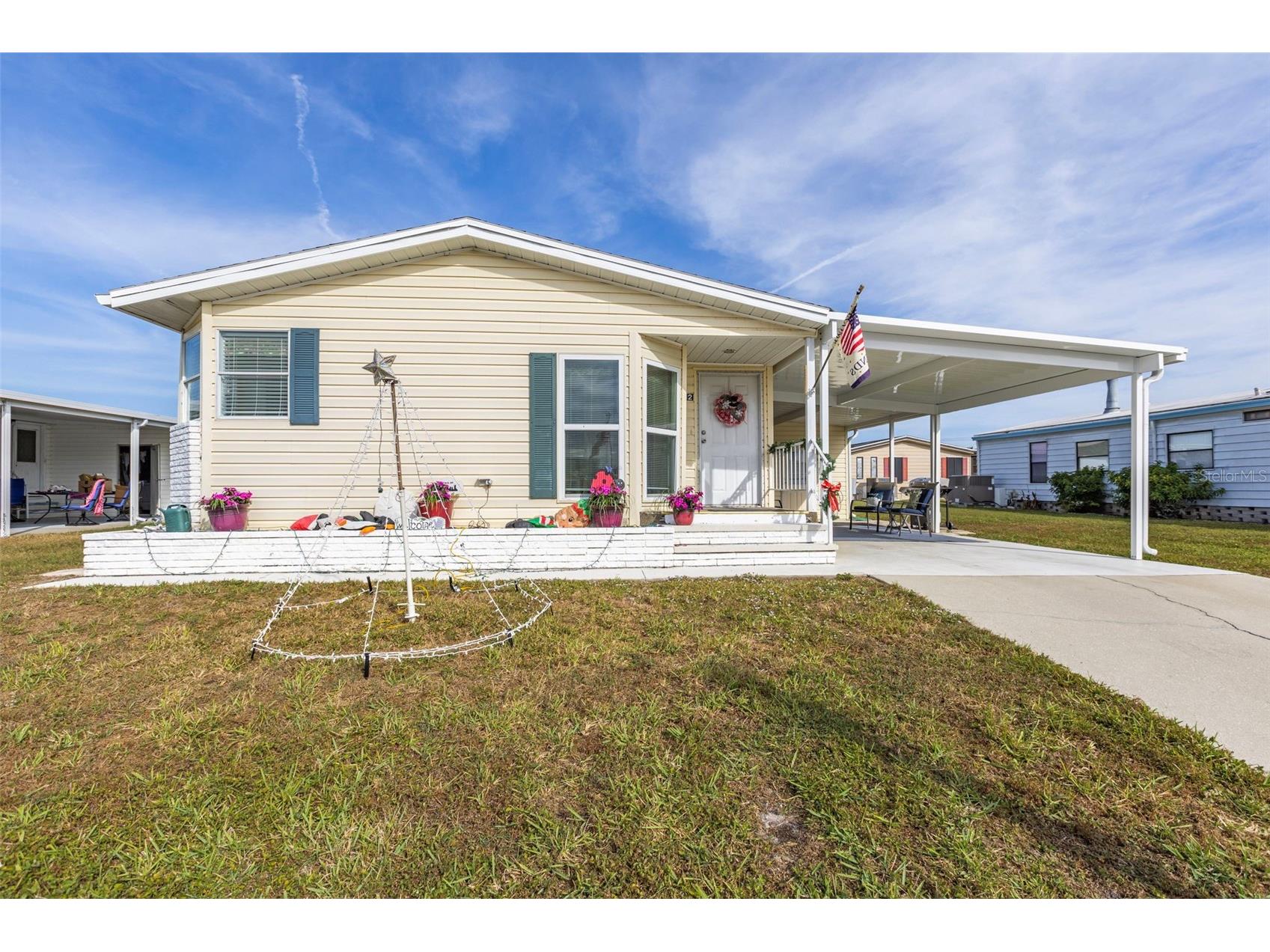 512 La Playa Circle North Port FL 34287 TB8455526 image1