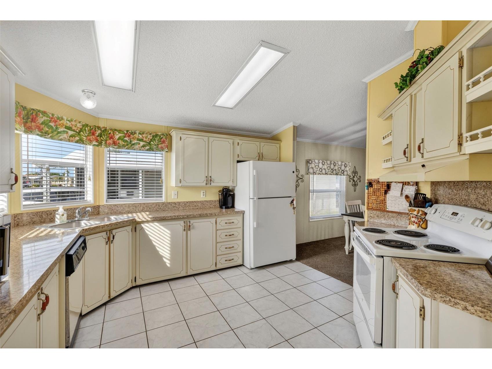 512 La Playa Circle North Port FL 34287 TB8455526 image8
