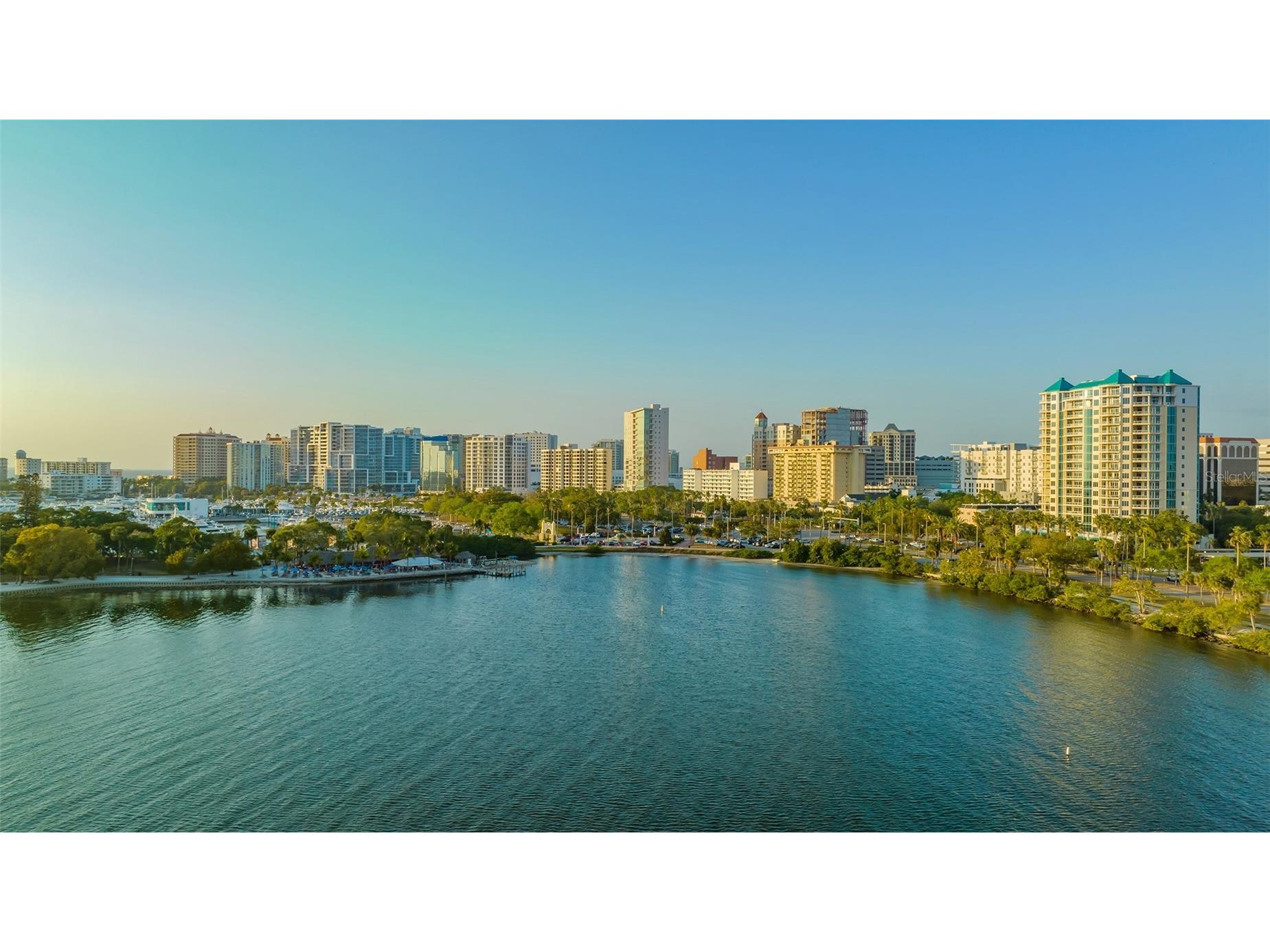 512 Laurel Park Drive Sarasota FL 34236 A4690253 image38